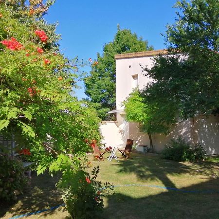 Gite Les Bignones Freneuse  Εξωτερικό φωτογραφία