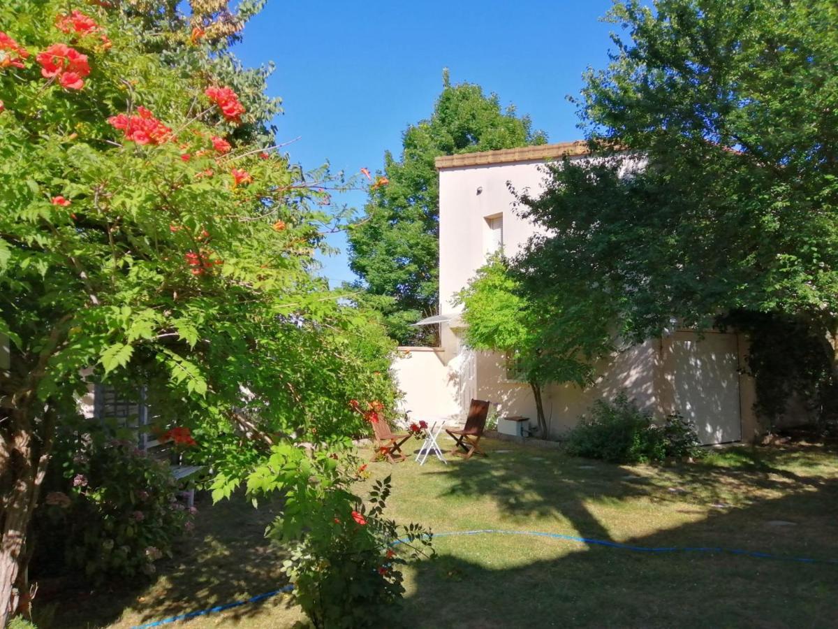 Gite Les Bignones Freneuse  Εξωτερικό φωτογραφία
